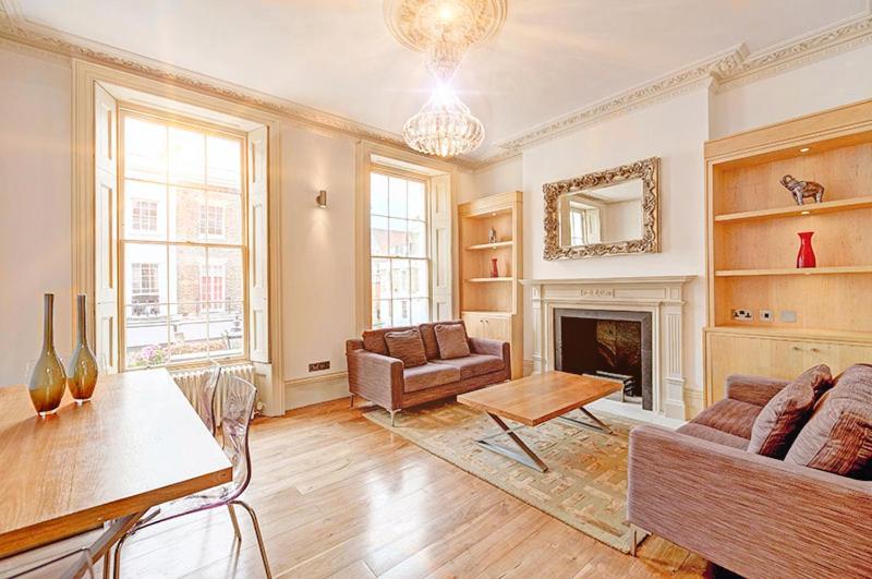 Luxury Massive Townhouse By Harrods Lägenhet London Exteriör bild